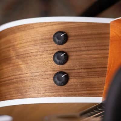 Taylor 212ce Grand Concert Acoustic/Electric Guitar with Gig Bag image 12