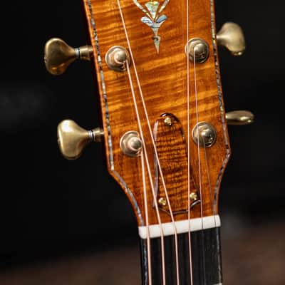 Taylor Custom Shop C12ce 12-Fret B8006 2026 Catch Event #6 Grand Concert Acoustic/Electric Guitar - Lutz Spruce / Big Leaf Maple with Hardshell Case image 4