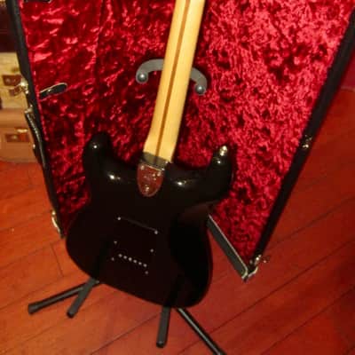 1976 Fender Stratocaster Black "Tuxedo" image 4