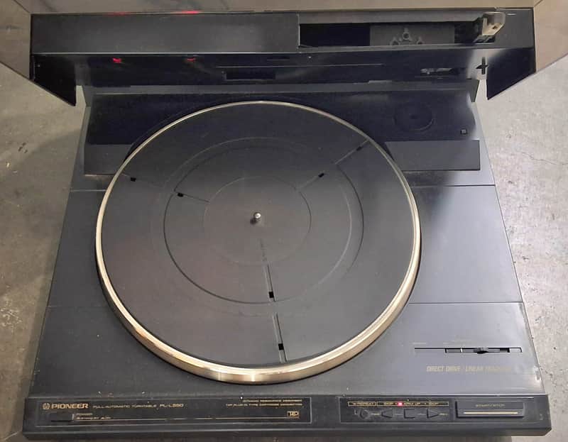 Pioneer PL-L550 1976-78 - Black image 1