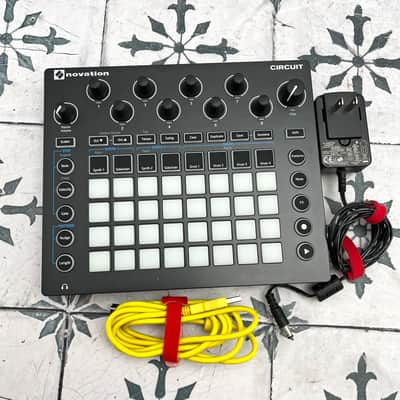 Novation Circuit Groovebox