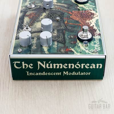 Wrought Iron Leather & Effects The Numenorean Incandescent Modulator Guitar Effects Pedal w/ Box image 5