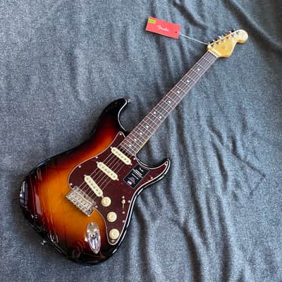Fender American Professional II Stratocaster Rosewood 2021 3-Color Sunburst US210089012 image 3