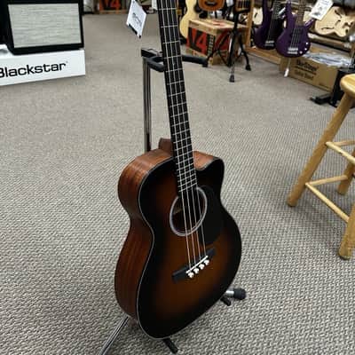 Martin 000C Jr-E Bass Junior Short Scale Acoustic/Electric Burst w/ Case image 9