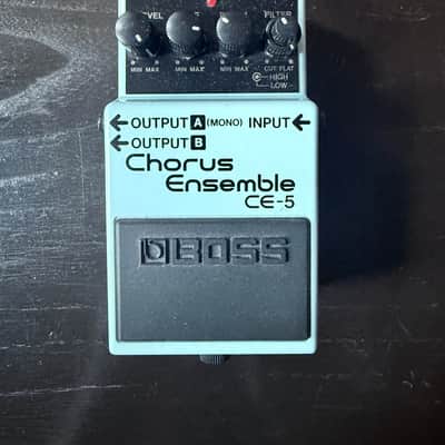Boss CE-5 Chorus Ensemble (Blue or Pink Label) | Reverb
