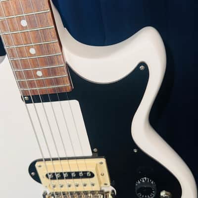 Epiphone Joan Jett Signature Olympic Special 2022 - 2025 - Aged Classic White image 9