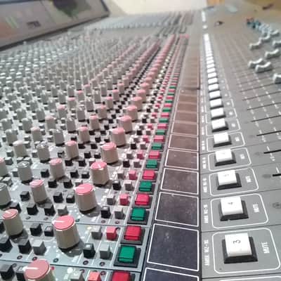 Amek Mozart 40 Channel Recording Console, 24 buss image 2
