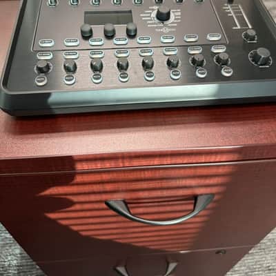 Bose T8S ToneMatch Mixer 2018 - Present - Black image 2