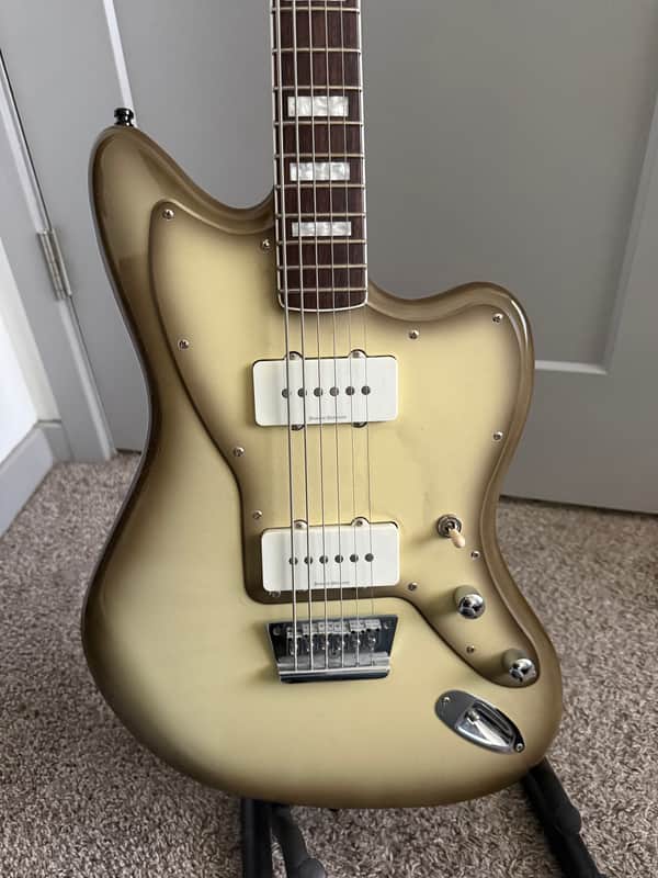 Squier Vintage Modified Baritone Jazzmaster | Reverb Squier Vintage Modified Baritone Jazzmaster | Reverb