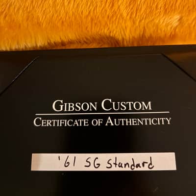 Gibson Custom Shop ’61 SG Reissue Black Tolex Case – OEM Original Case w/ Case Candy – Excellent Condition image 8