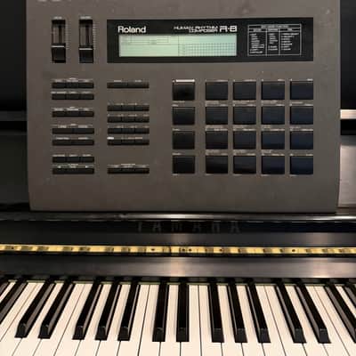 Roland R-8 Human Rhythm Composer image 2