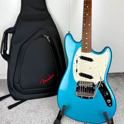Fender Vintera '60s Mustang with Pau Ferro Fretboard - Lake Placid Blue image 1