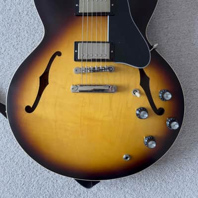 Gibson ES-335 Vintage Burst Satin 2020s image 3