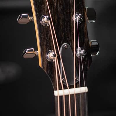 Taylor 214ce-K Grand Auditorium Acoustic/Electric Guitar with Gig Bag image 5