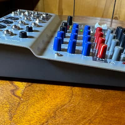 Peavey Pv6 PV 6 usb analog 4 channel small mixer image 9