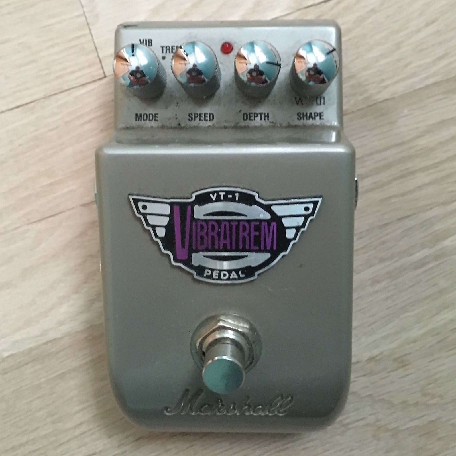 Marshall VT-1 Vibratrem ビブラート トレモロ 箱付 Marshall VT-1 Vibratrem Vibrato and Tremolo Pedal | Reverb
