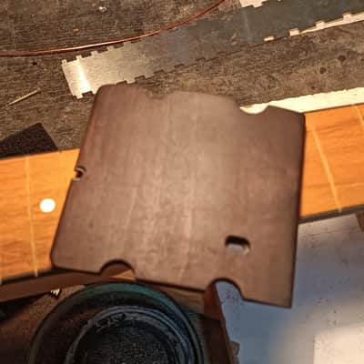 Bass Ramp Geddy Lee Jazz Bass - Wood:Natural, Ebony, Rosewood, Mahogany image 1