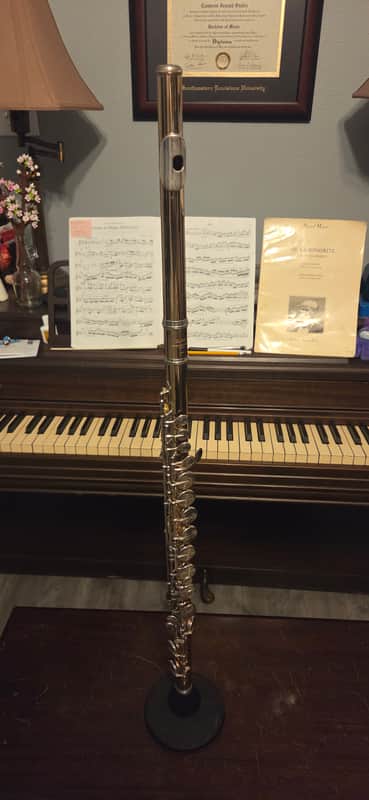 Yamaha YFL-A421BII Professional Alto Flute with Straight Headjoint - Gold-Plated image 1