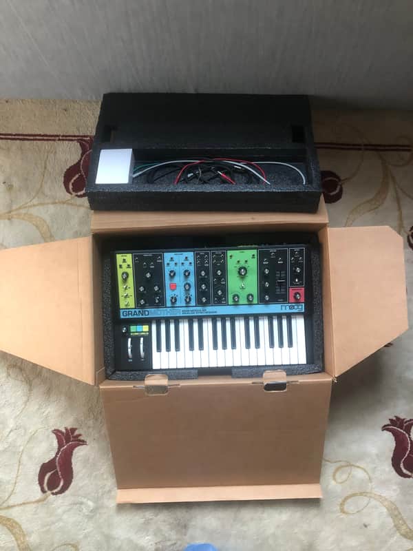Moog Grandmother 32-Key Semi-Modular Analog Synthesizer 2018 - Present - Black / Multi-Colored Panel image 1