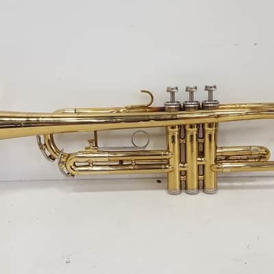 King Cleveland 600 Bb Trumpet, USA, Brass with Case, good but resolder image 14