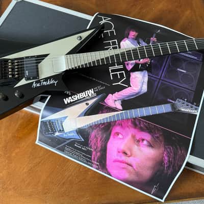 Washburn AF-40 V Ace Frehley 1988 - Black/Silver image 15