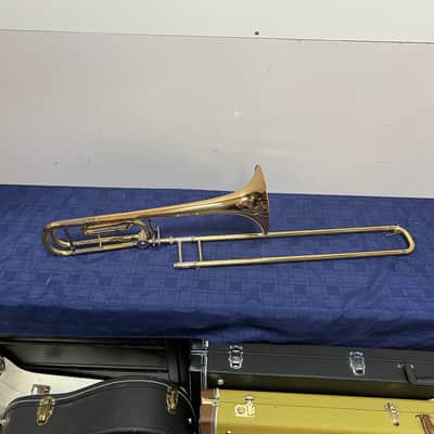 Used Yamaha YSL-682G Large Bore Tenor Trombone w/ F Attachment with Case and Mouthpiece Just Serviced image 2