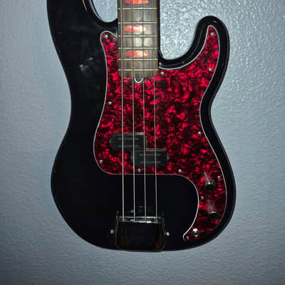 Fender CUSTOM P BASS 1992 - BLACK AND RED image 5