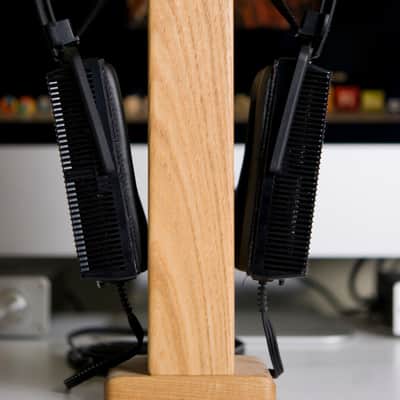 STAX SRS-2170 (SRM-252S Driver + SR-207 Earspeakers) Headphone Set (BOXED) image 5