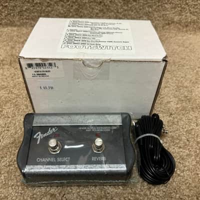 Fender 2-Button Footswitch 1/4" Jack Channel/Reverb image 2