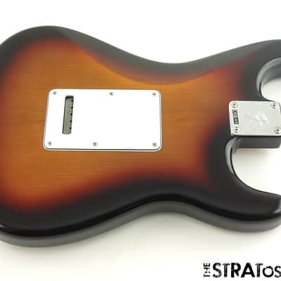 LEFTY Fender Player II Stratocaster BODY + HARDWARE Strat Alder 3TS $10 OFF. image 2