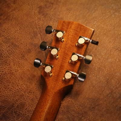 (Pre-owned) Goodall Jumbo Concert Sitka spruce with Rosewood image 12