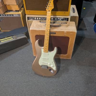 Fender American Professional Classic Stratocaster - Faded Firemist Gold image 1