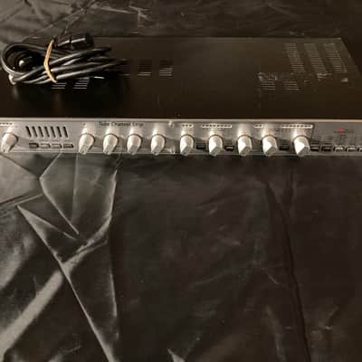 dbx 376 Tube Channel Strip with Digital Out 2010s - Silver image 10