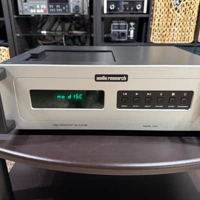 Audio Research CD-3MKll CD player in excellent condition image 1