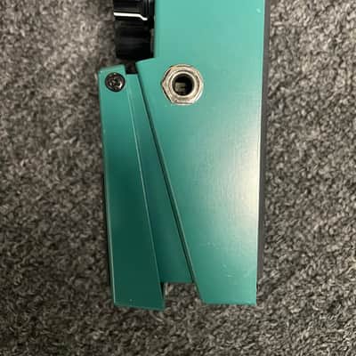 Boss TR-2 Tremolo Green image 4