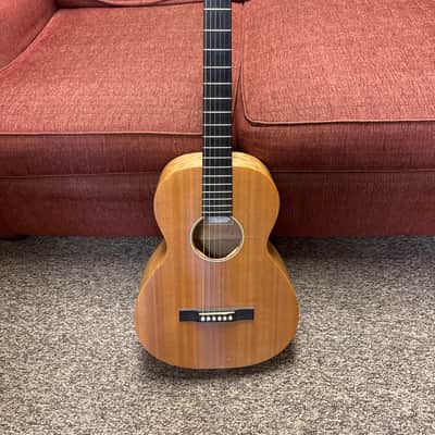Larrivee O-01 1998 | Reverb