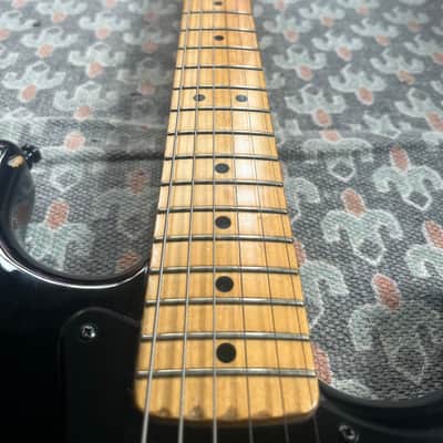 Fender Standard Stratocaster - 2005 - Black - Upgraded hardware and pickup image 12