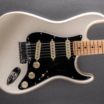 Fender Used American Standard Strat '11 image 1