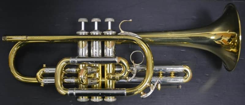 Corneta Bach Stradivarius 181-37 Corporation lacada en muy buen estado. image 1