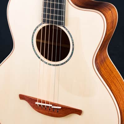 Lowden S-35C 12-Fret Guatemalan Rosewood and Adirondack Spruce NEW image 9