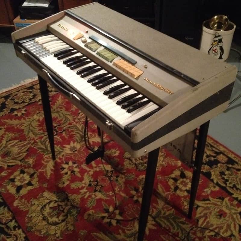 Farfisa Mini Deluxe Compact 49-Key Organ image 1