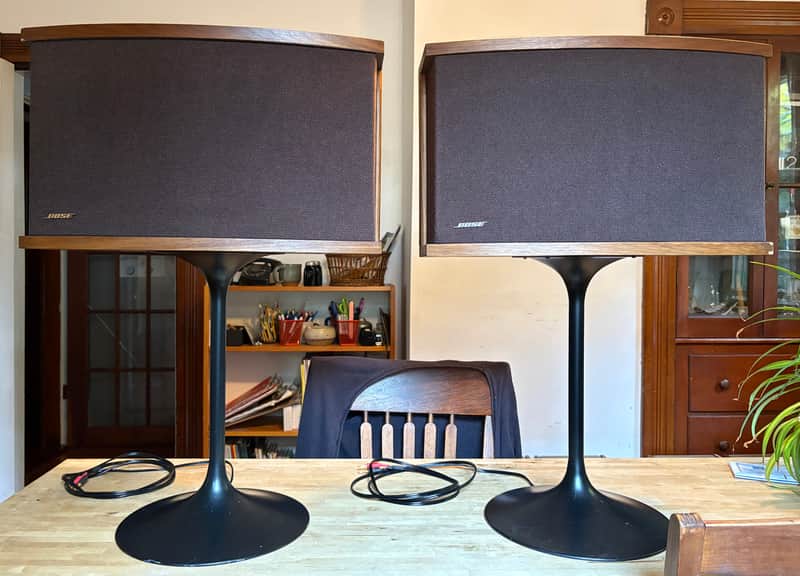 Bose 901 Series VI w/Tulip Stands and Restored EQ 1987 - Walnut