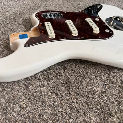 Squier Vintage Modified Bass VI body Olympic White image 6