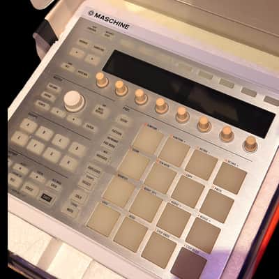 Native Instruments Maschine MK2 2012-2016 - White image 2