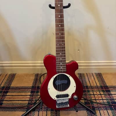 New Pignose PGG-200 Mini Electric Travel Guitar with Built-in Amp