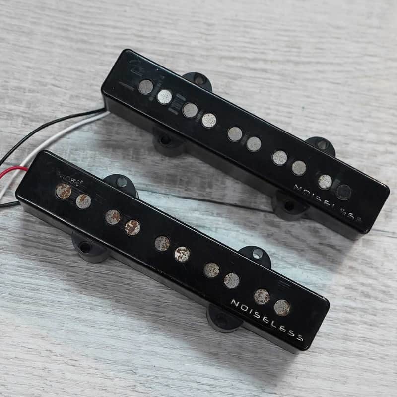 Fender Ultra Noiseless Vintage Jazz Bass V (5-String) Pickups image 1