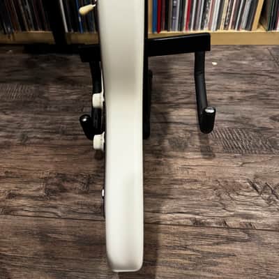 Fender Traditional 60's Jazzmaster 2019 MIJ Arctic White MINT FSR image 17