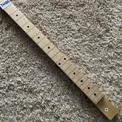 3 String Cigar Box Guitar Maple Neck, 22 Frets Fingerboard image 2