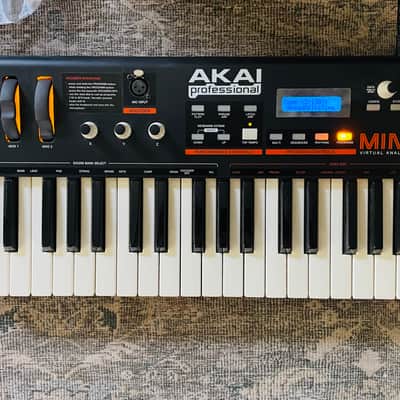Akai MINIAK Analog Modeling Synthesizer image 2