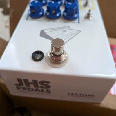 JHS Colour Box V2 2019 - Present - White image 4